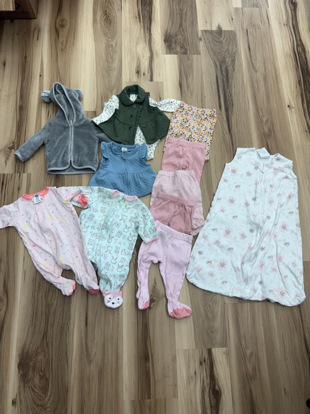 Carter's Girl Newborn Clothing Lot O12